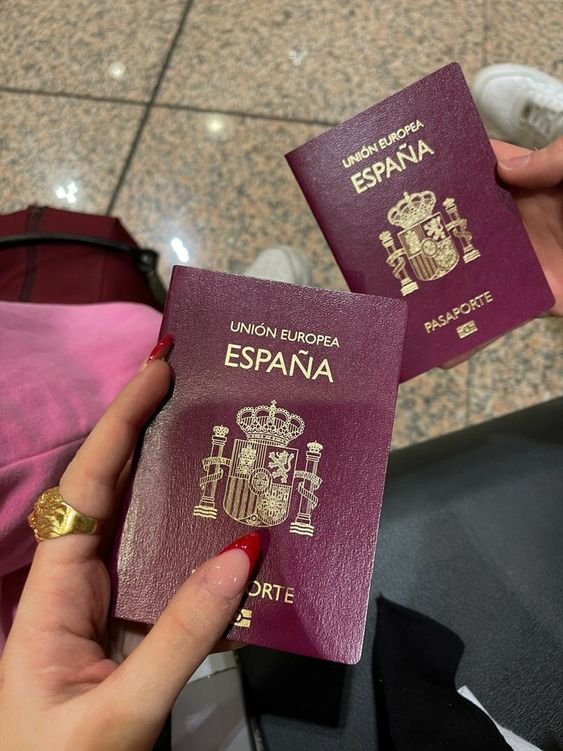 obtener pasaporte español auténtico